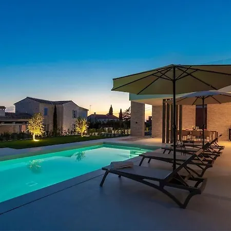 Design Emily White With Seaview Near Rovinj Villa *