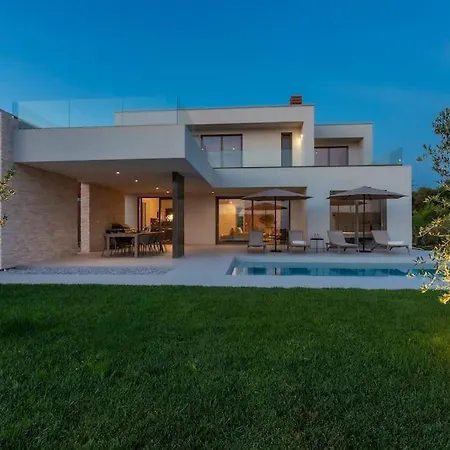 Design Emily White With Seaview Near Rovinj 빌라