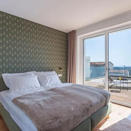 Design Emily White With Seaview Near Rovinj