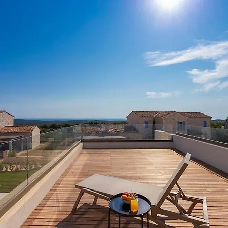 Design Emily White With Seaview Near Rovinj Villa *